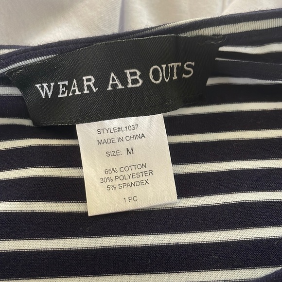 Wear Abouts Navy striped batwing top, M - Picture 4 of 6